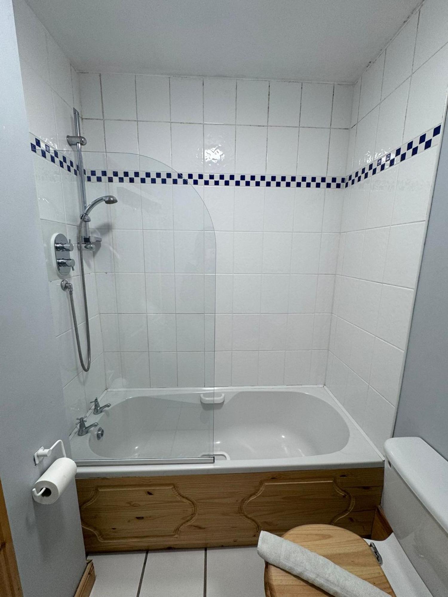Modern Apartment Good Distance From Dublin City And Airport 4People Exterior foto